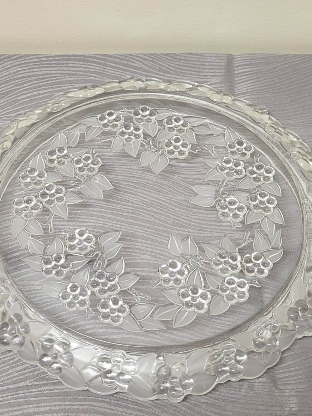 Vtg Mikasa Carmen Crystal Torte Plate 13" Floral MOD Frosted Glass '80s Germany - Picture 3 of 11